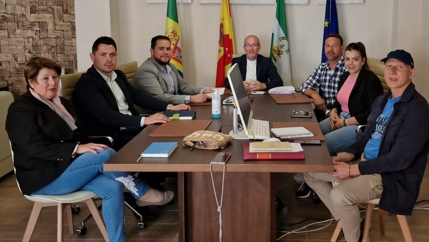 Reunión importante con José Ramón Jiménez, Diputado de Obras Públicas y Vivienda .